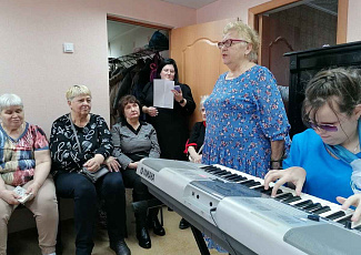 Литературно-музыкальная композиция «Весенние капели» К Международному женскому дню